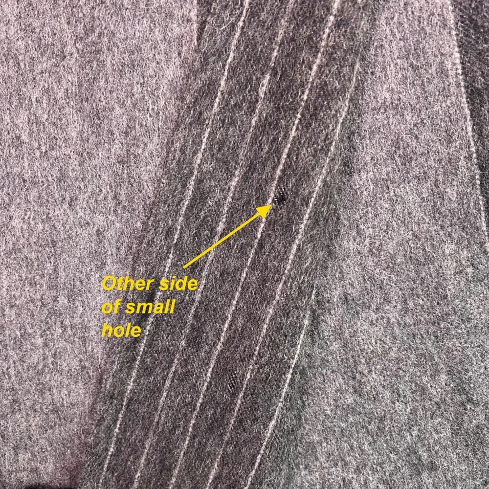 The Tie Bar Gray Pinstripe 100% Wool Scarf Fringe Winter Outdoor Dressy Business